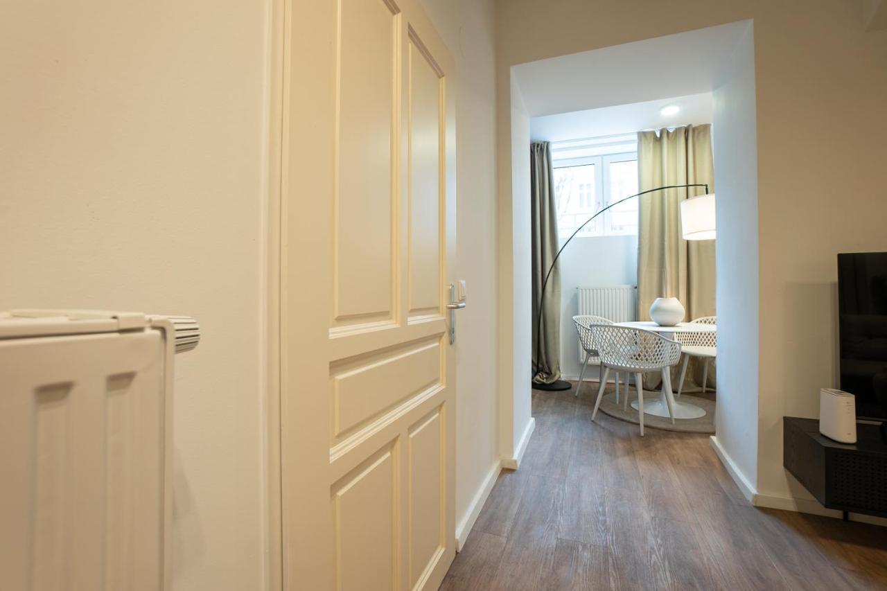 Stylish Apartment With Dedicated Working Space And Super King-Size Bed Located Between City Centre And Donau River Viena Exterior foto